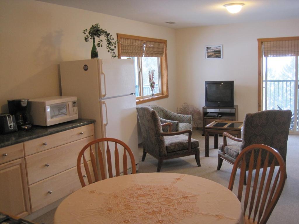Wild Nature B&B Kelowna Kamer foto